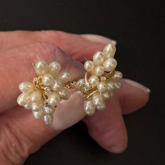Fresh Water Pearl Cluster Earrings - Picture 11 of 13